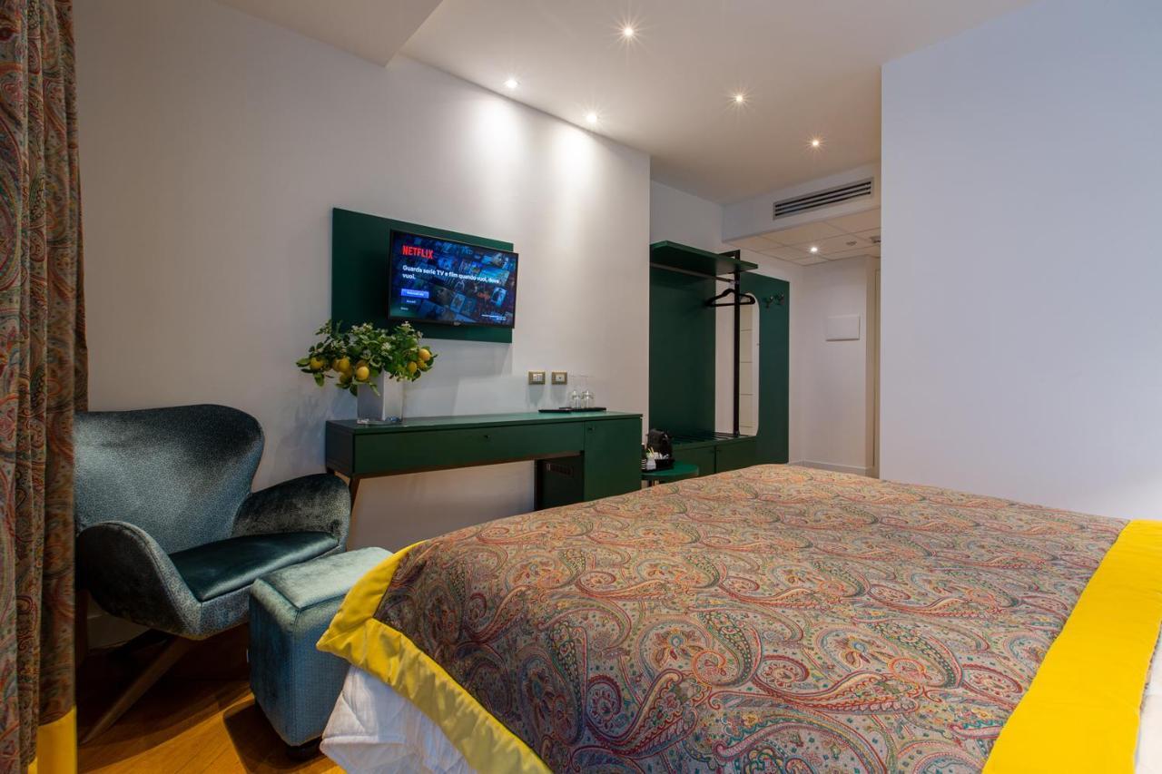 Missori Suites Milan Bagian luar foto