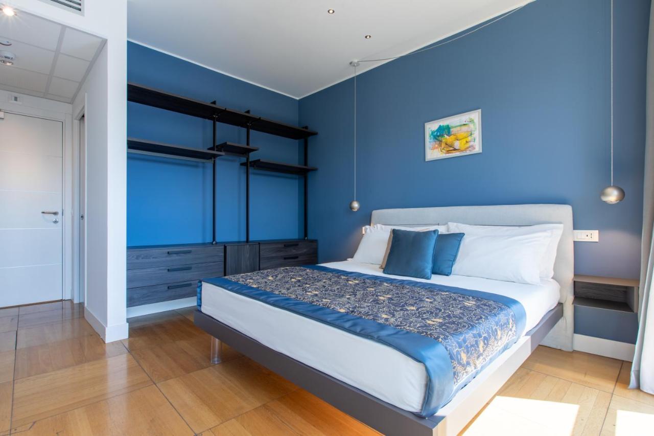 Missori Suites Milan Bagian luar foto