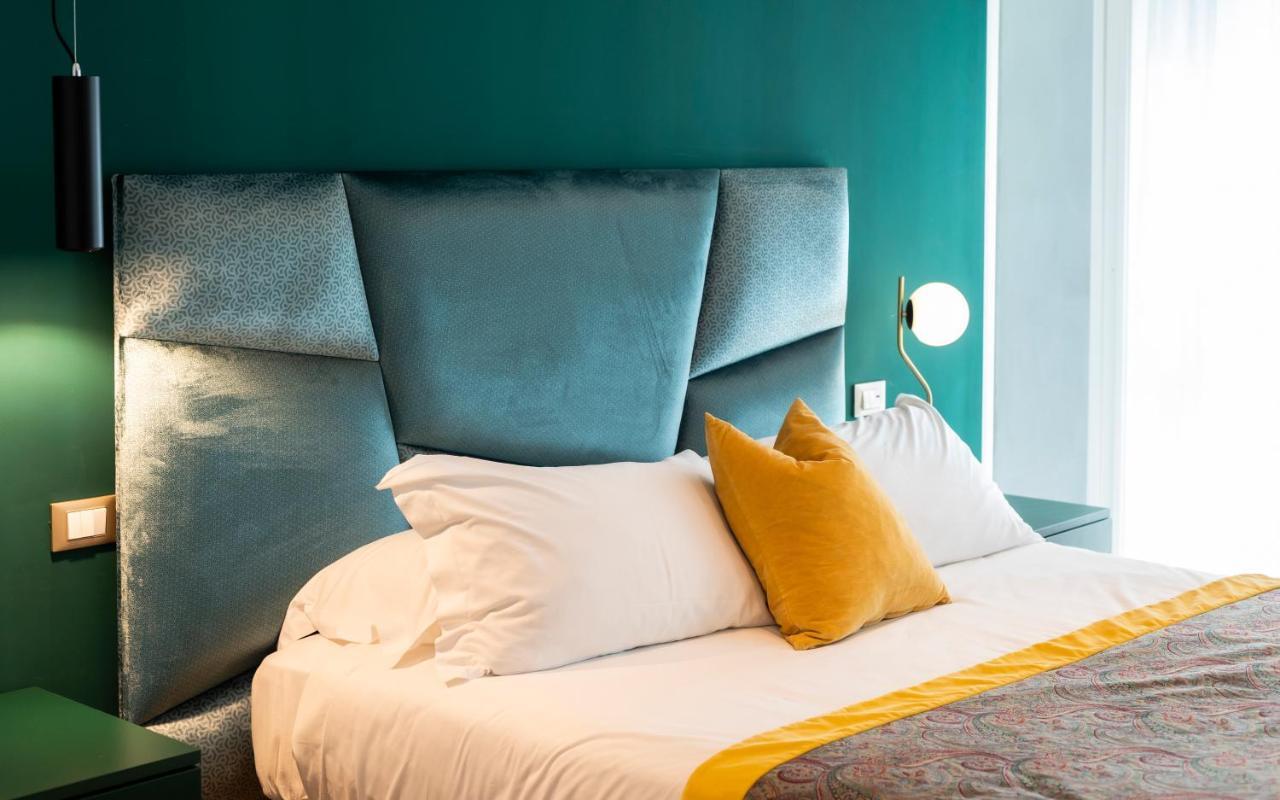 Missori Suites Milan Bagian luar foto
