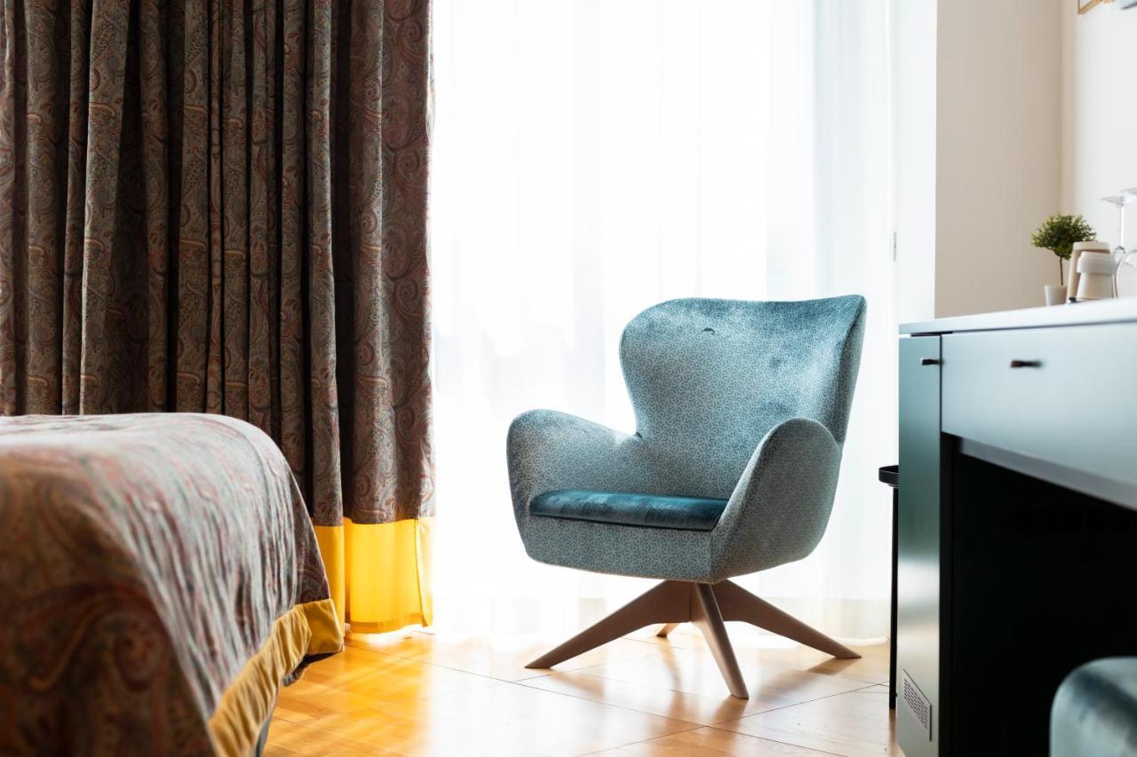 Missori Suites Milan Bagian luar foto
